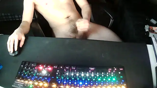 solooboy18 online show from 11/16/25, 03:39