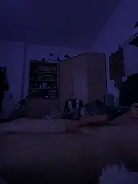 xmilolivex online show from 11/22/25, 06:23