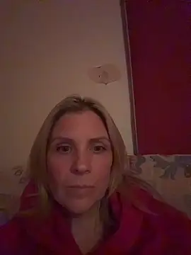 Lexi-Lux-X online show from 10/27/25, 10:33