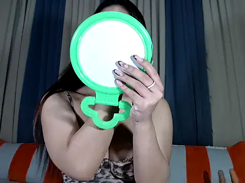 Trexiehot online show from 10/27/25, 06:42