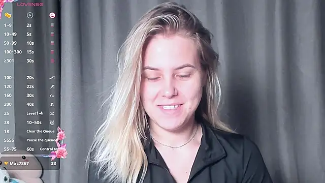 AngelAnty online show from 10/26/25, 03:56