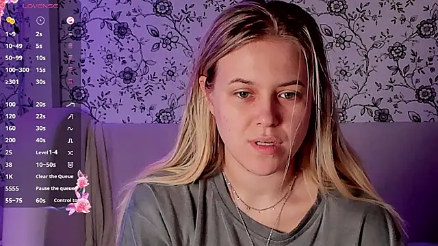 AngelAnty online show from 11/30/25, 01:23