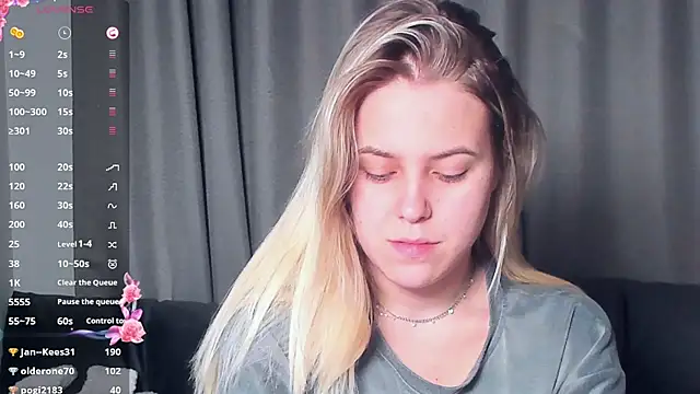 AngelAnty online show from 11/08/25, 03:04