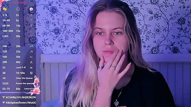 AngelAnty online show from 03/01/26, 03:56