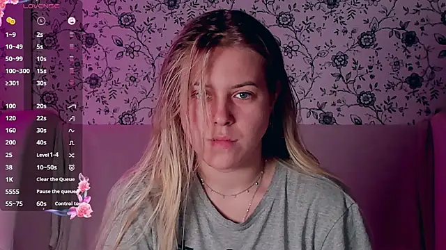 AngelAnty online show from 11/29/25, 01:11