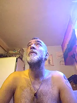 GabyCollado5 online show from 10/13/25, 06:15