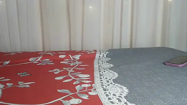 angelainparis28 online show from 11/23/25, 04:55