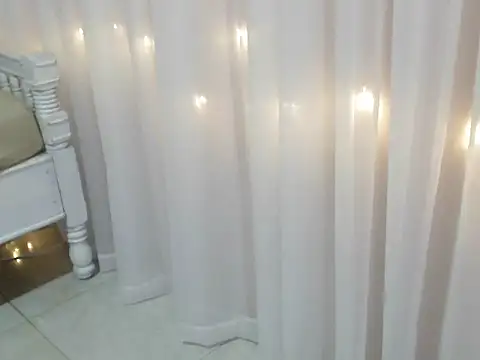 angelainparis28 online show from 09/28/25, 05:14
