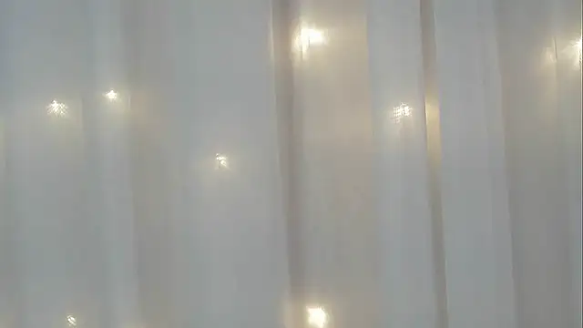 angelainparis28 online show from 10/15/25, 06:00