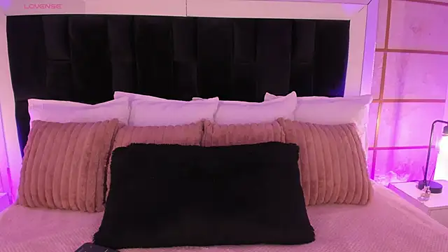 GretaVelvet online show from 02/07/26, 07:55