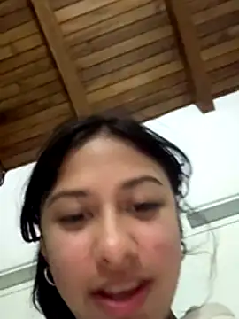 lynn9000 online show from 11/27/25, 04:13