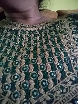 Snapshot of Monika_Telugu_Girl chatting on 09/14/25, 09:20 Monika Telugu Girl online show from 09/14/25, 09:20