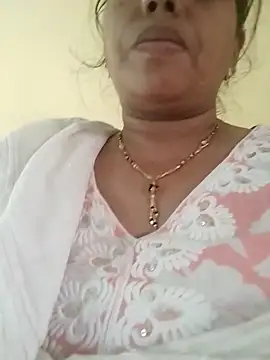 Snapshot of Monika_Telugu_Girl chatting on 11/10/25, 07:46 Monika Telugu Girl online show from 11/10/25, 07:46