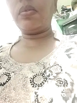 Snapshot of Monika_Telugu_Girl chatting on 12/21/25, 07:26 Monika Telugu Girl online show from 12/21/25, 07:26