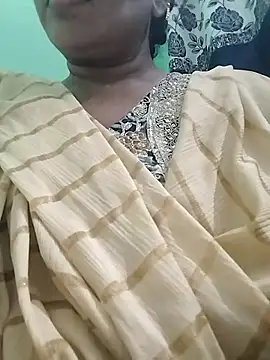 Snapshot of Monika_Telugu_Girl chatting on 01/08/26, 07:09 Monika Telugu Girl online show from 01/08/26, 07:09