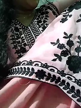 Snapshot of Monika_Telugu_Girl chatting on 02/22/26, 06:53 Monika Telugu Girl online show from 02/22/26, 06:53