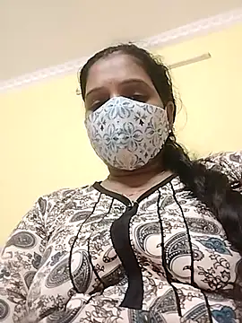 Snapshot of Monika_Telugu_Girl chatting on 02/06/26, 06:48 Monika Telugu Girl online show from 02/06/26, 06:48