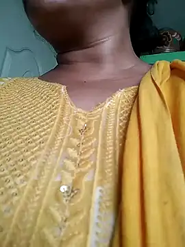 Snapshot of Monika_Telugu_Girl chatting on 09/10/25, 08:46 Monika Telugu Girl online show from 09/10/25, 08:46