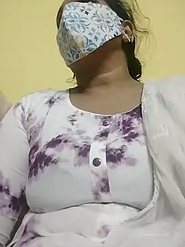 Snapshot of Monika_Telugu_Girl chatting on 01/07/26, 07:30 Monika Telugu Girl online show from 01/07/26, 07:30