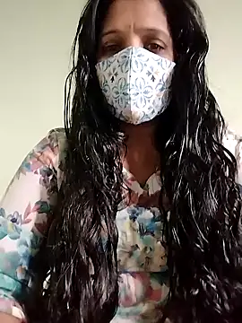 Snapshot of Monika_Telugu_Girl chatting on 01/11/26, 07:59 Monika Telugu Girl online show from 01/11/26, 07:59