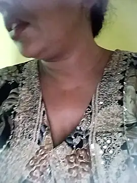 Snapshot of Monika_Telugu_Girl chatting on 12/03/25, 08:25 Monika Telugu Girl online show from 12/03/25, 08:25