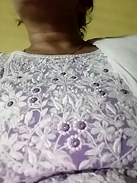 Snapshot of Monika_Telugu_Girl chatting on 02/14/26, 05:24 Monika Telugu Girl online show from 02/14/26, 05:24