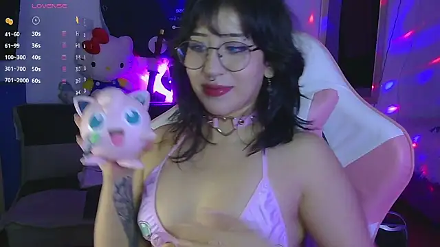 Snapshot of Hachiko_Love chatting on 06/19/26, 02:06 Hachiko Love online show from 06/19/26, 02:06