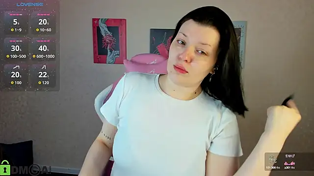 Michele Greenn online show from 10/04/25, 01:07