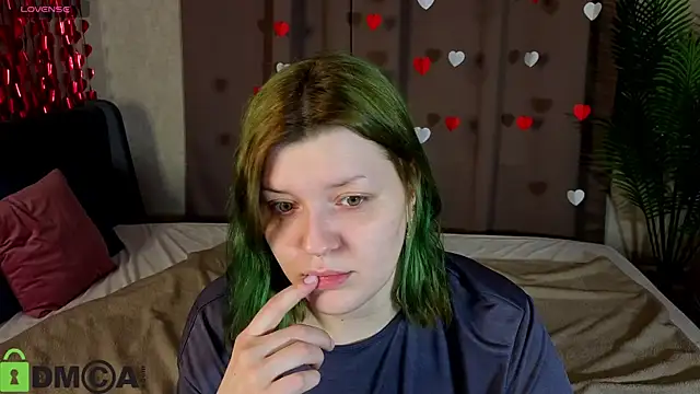 Michele Greenn online show from 02/06/26, 01:01