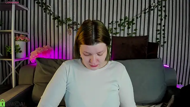 Michele Greenn online show from 02/12/26, 01:05