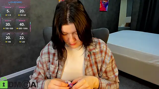 Michele Greenn online show from 10/10/25, 01:06