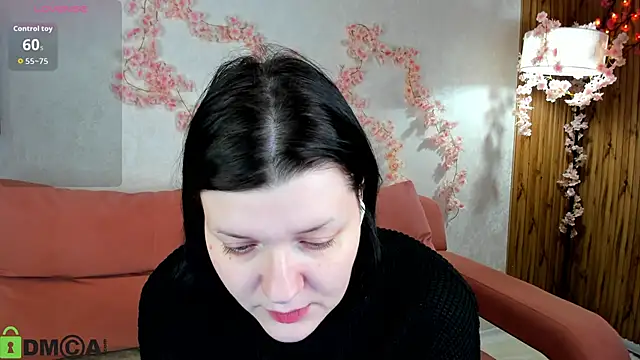 Michele Greenn online show from 11/06/25, 01:09