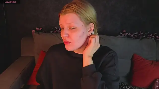 Michele Greenn online show from 06/01/26, 01:06