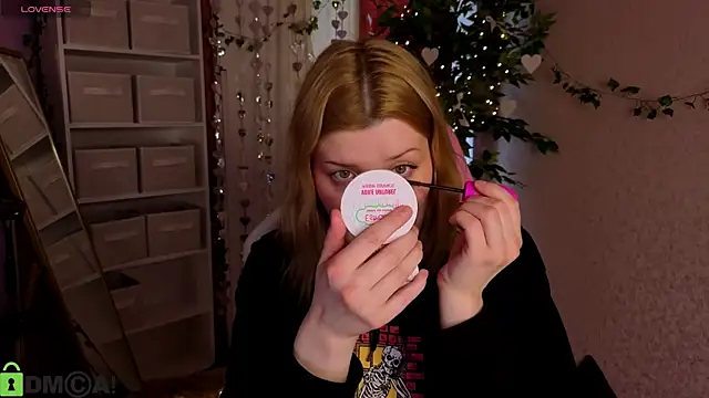 Michele Greenn online show from 03/21/26, 01:07