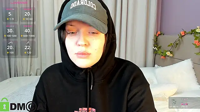 Michele Greenn online show from 09/26/25, 11:55