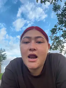 Rouse-Antonella online show from 11/02/25, 10:04