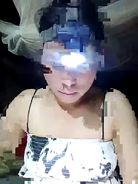 Snapshot of cicnci chatting on 09/09/25, 01:20 cicnci online show from 09/09/25, 01:20