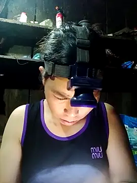 Snapshot of cicnci chatting on 09/21/25, 12:54 cicnci online show from 09/21/25, 12:54