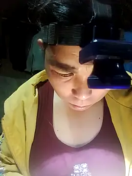 Snapshot of cicnci chatting on 10/06/25, 01:12 cicnci online show from 10/06/25, 01:12