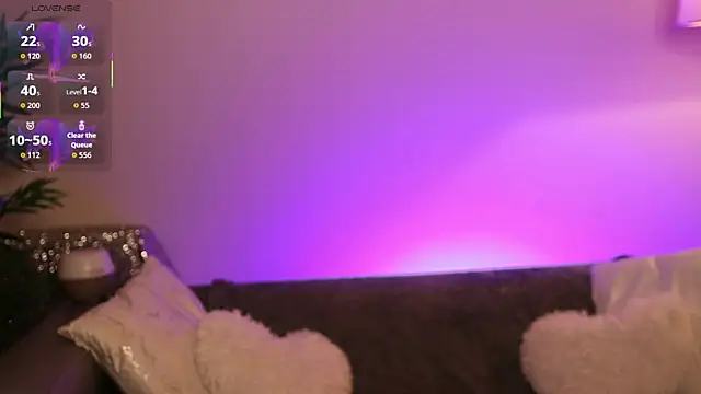 NovaHollisx online show from 10/06/25, 05:52