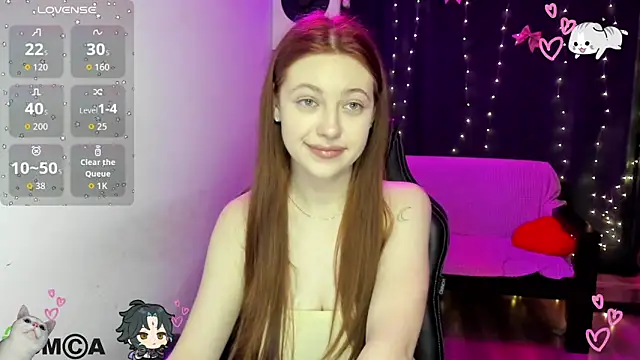 Snapshot of AmourLily chatting on 05/12/26, 12:33 AmourLily online show from 05/12/26, 12:33