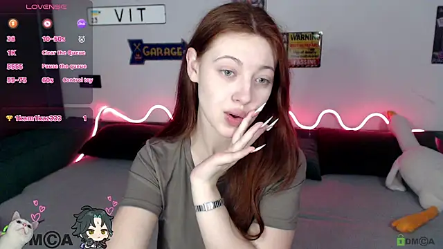 Snapshot of AmourLily chatting on 07/04/26, 06:09 AmourLily online show from 07/04/26, 06:09