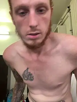 Snapshot of BIGxRED chatting on 09/18/25, 10:13 BIGxRED online show from 09/18/25, 10:13