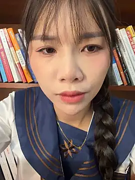 Adora188 online show from 04/02/26, 12:18