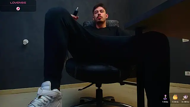 EnzoRace online show from 10/24/25, 06:23