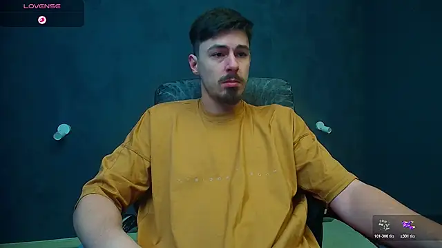 EnzoRace online show from 11/18/25, 05:33