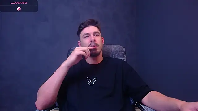 EnzoRace online show from 12/02/25, 05:42