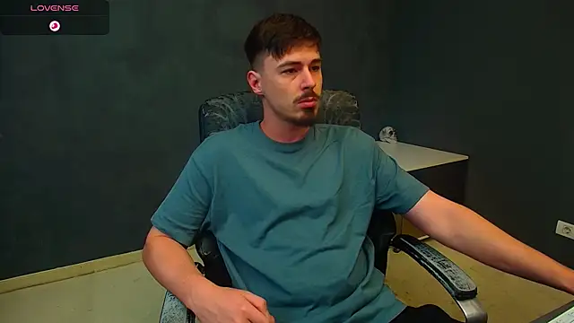 EnzoRace online show from 11/15/25, 05:44