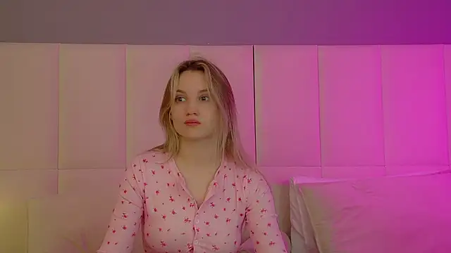 StacyEvances online show from 01/13/26, 06:12