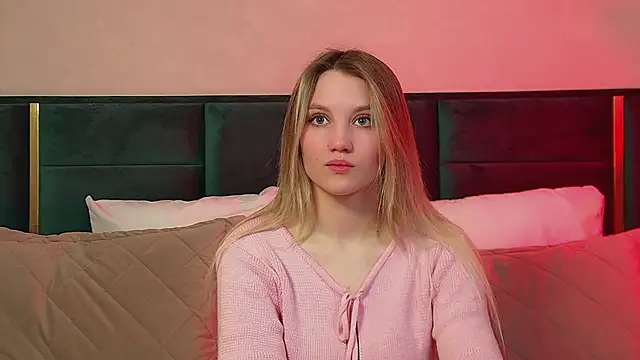 StacyEvances online show from 03/23/26, 06:30